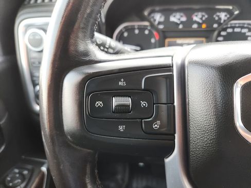 Used 2022 GMC Sierra 2500 SLE w/ SLE Value Package; image 19
