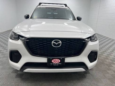 Certified 2025 MAZDA CX-70 3.3 Turbo S w/ Premium Package AWD/4WD image 3
