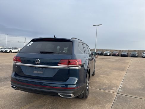 Used 2022 Volkswagen Atlas SE image 13