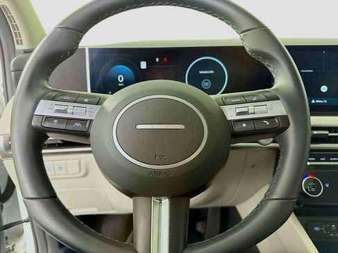 Used 2025 Hyundai Tucson SEL image 13