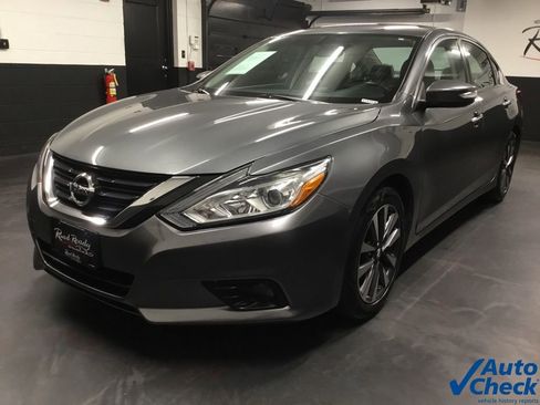 Used 2017 Nissan Altima 2.5 SL image 5