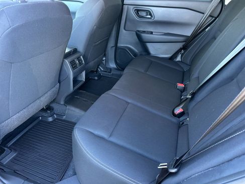 Certified 2025 Nissan Rogue S AWD/4WD image 10