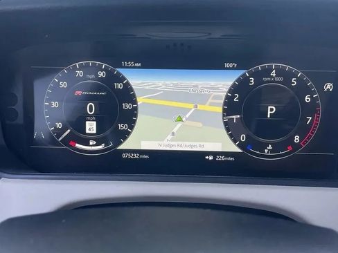 Used 2019 Land Rover Range Rover Velar R-Dynamic SE AWD/4WD image 2