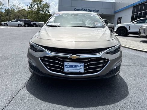 Used 2025 Chevrolet Malibu LT FWD image 8