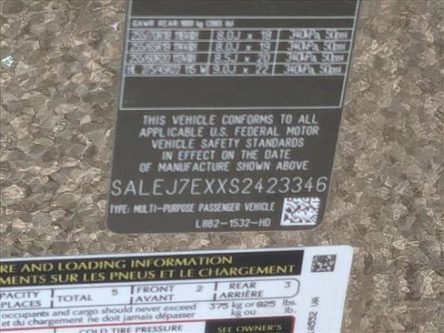 Used 2025 Land Rover Defender 110 S image 19