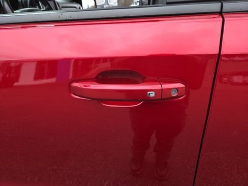 Used 2021 Chevrolet Silverado 1500 LT image 37