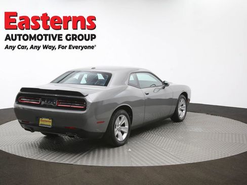 Used 2023 Dodge Challenger SXT image 39