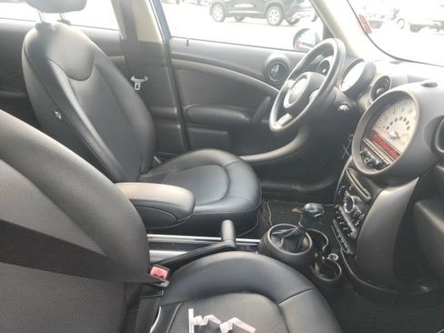 Used 2012 MINI Cooper Countryman FWD image 8