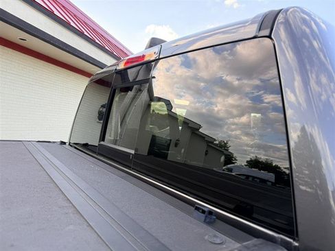 Used 2022 RAM 1500 Limited AWD/4WD image 20