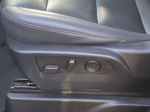 Certified 2024 Chevrolet Tahoe LT image 35