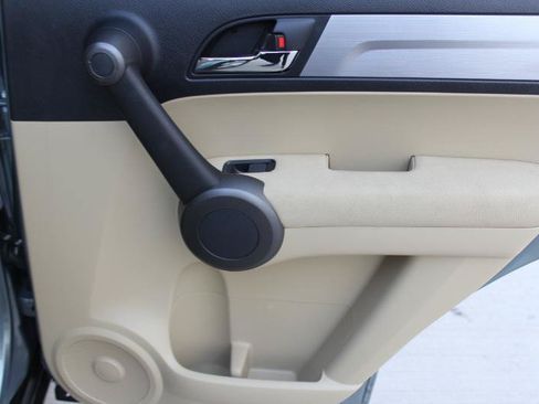 Used 2011 Honda CR-V LX image 15
