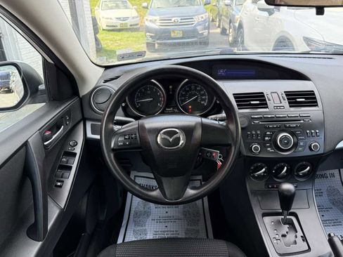 Used 2012 MAZDA MAZDA3 i Sport image 14