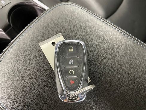 Certified 2017 Chevrolet Volt Premier w/ Driver Confidence Package image 5