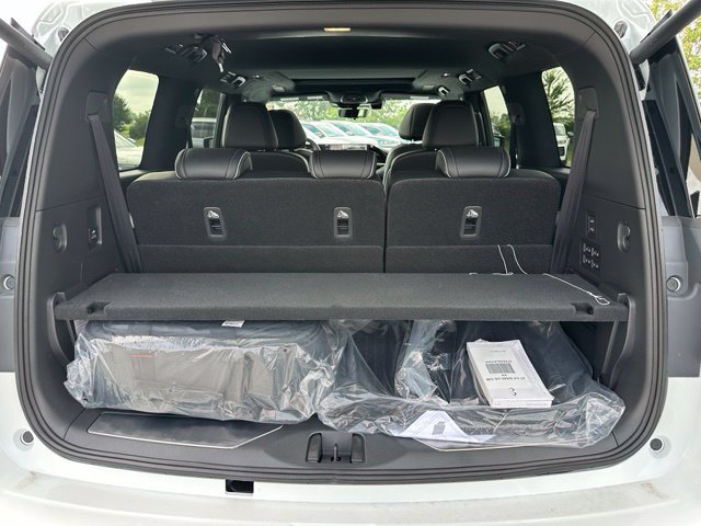 New 2027 INFINITI QX80 Autograph w/ Premium Cargo Package AWD/4WD image 36