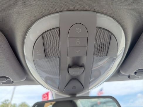 Used 2007 Mercedes-Benz E 350 Sedan image 24