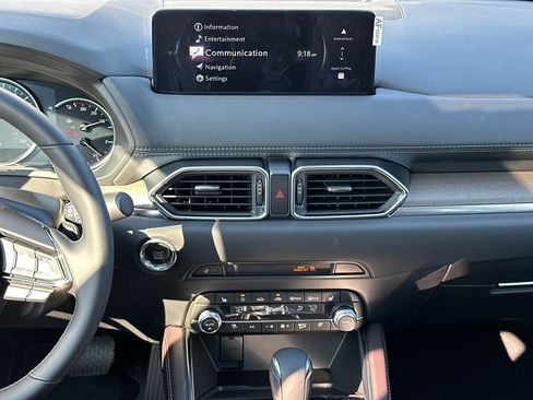 New 2025 MAZDA CX-5 Signature image 20