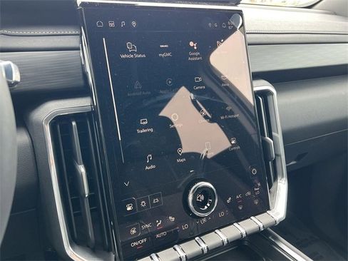 New 2025 GMC Acadia Elevation image 16