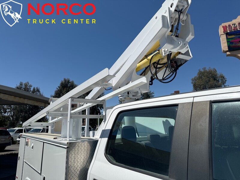 Used 2018 Ford F350 XL w/ Power Equipment Group AWD/4WD image 12