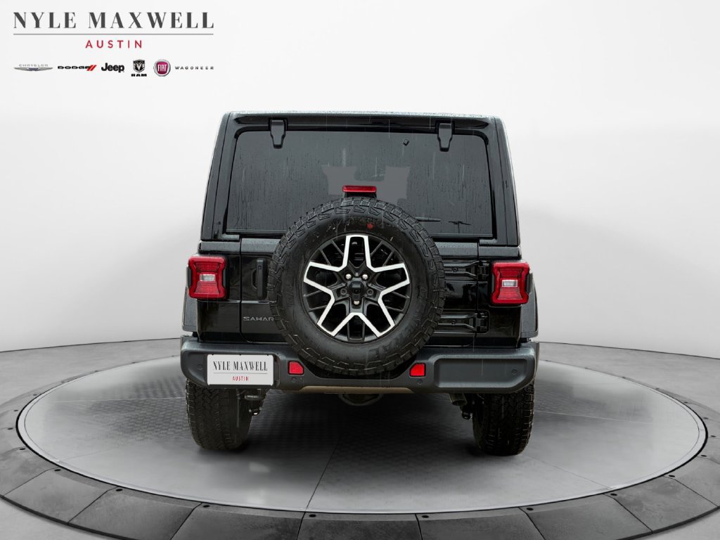 New 2027 Jeep Wrangler Unlimited Sahara AWD/4WD image 15