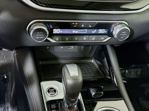 Used 2024 Nissan Altima 2.0 SR image 10