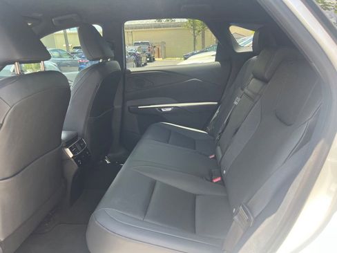 Used 2025 Lexus RX 350 FWD w/ Technology Package image 2