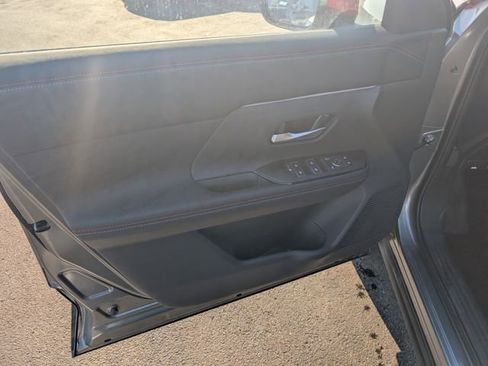 New 2026 Nissan Kicks SR w/ Cold Weather Package FWD image 15