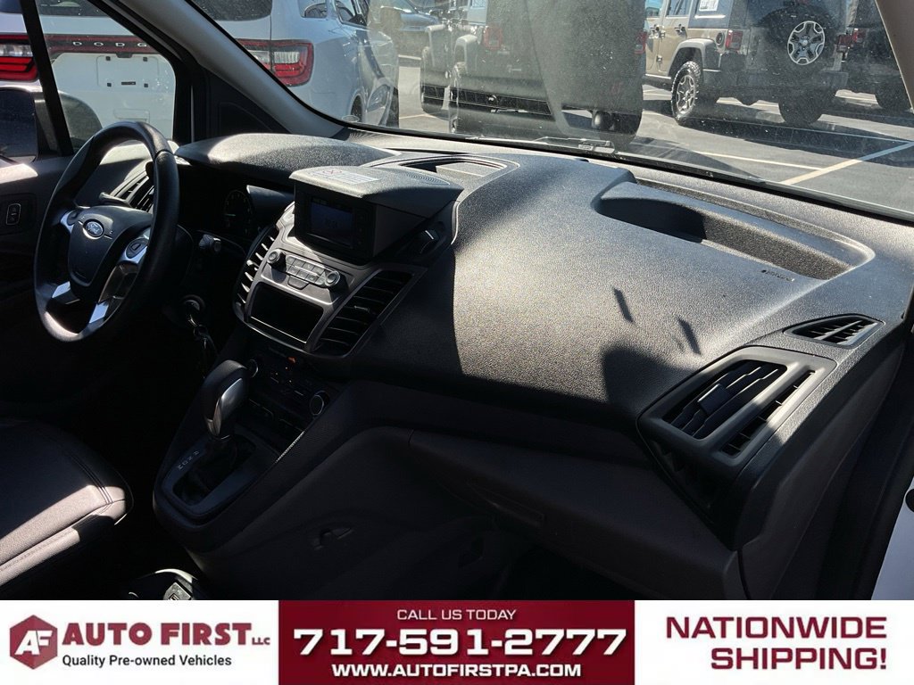 Used 2022 Ford Transit Connect XL FWD image 19