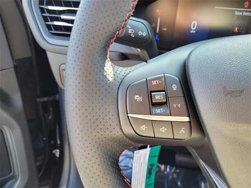 New 2025 Ford Escape ST-Line w/ Equipment Group 301A image 23