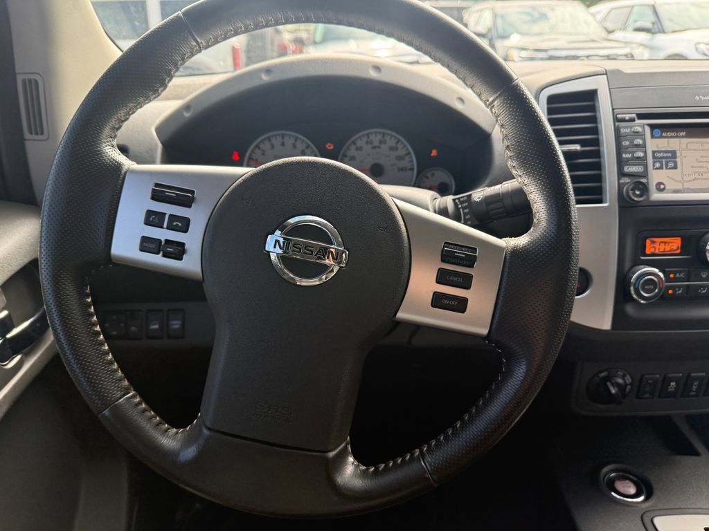 Used 2020 Nissan Frontier PRO-4X w/ Pro-4x Utility Package AWD/4WD image 27