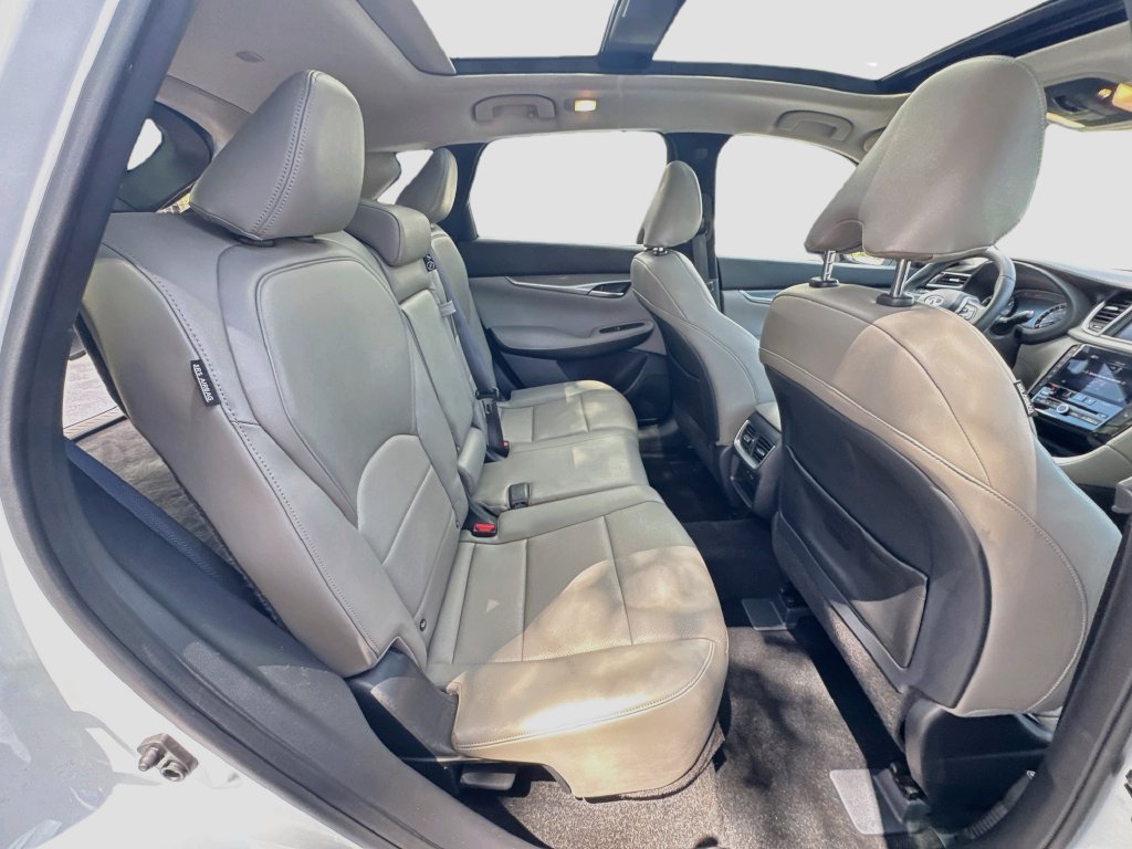 Certified 2023 INFINITI QX50 Luxe AWD/4WD image 29
