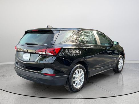 Used 2024 Chevrolet Equinox LS w/ Driver Confidence II Package FWD image 7