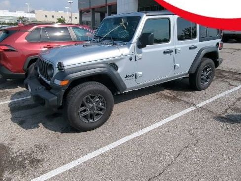Used 2024 Jeep Wrangler Unlimited Sport AWD/4WD image 1