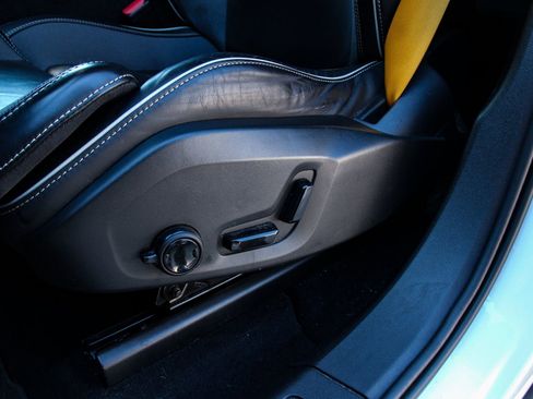 Used 2022 Volvo XC60 T8 Polestar w/ Protection Package Premier image 15