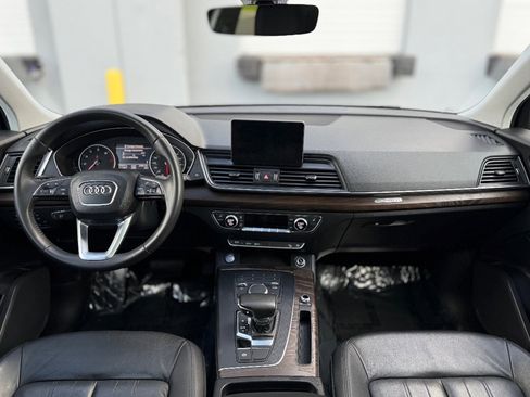 Used 2018 Audi Q5 2.0T Premium w/ Convenience Package image 24