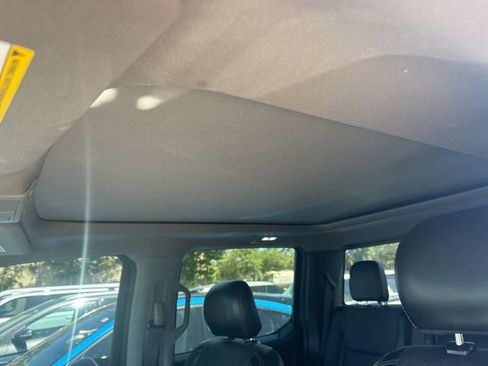 Used 2017 Ford F150 Lariat AWD/4WD image 4