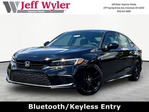 Used 2023 Honda Civic Sport image 1