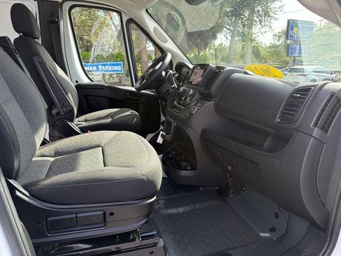 Used 2023 RAM ProMaster 3500 FWD image 14
