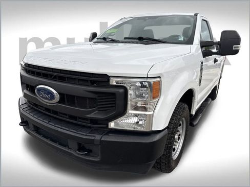 Used 2022 Ford F250 XL w/ Power Equipment Group image 10