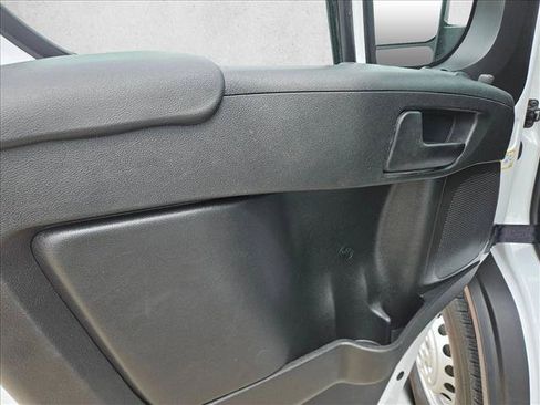 Used 2026 RAM ProMaster 2500 w/ Convenience Group FWD image 11
