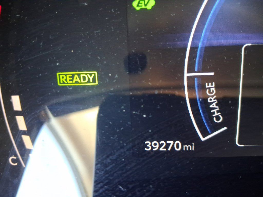 Used 2025 Toyota Camry LE FWD image 23