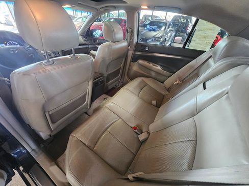 Used 2010 INFINITI G37 Journey w/ Premium Pkg image 20
