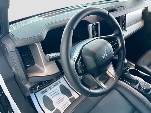 New 2025 Ford Bronco Outer Banks image 7