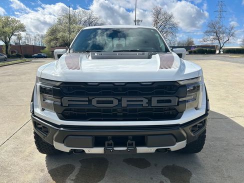 Used 2025 Ford F150 Raptor image 10