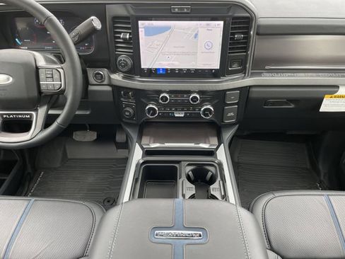 New 2026 Ford F450 Platinum w/ FX4 Off-Road Package image 20