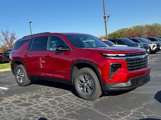 New 2026 Chevrolet Traverse LT video 2