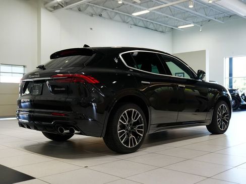Used 2025 Maserati Grecale GT AWD/4WD image 15