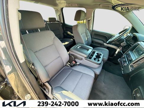 Used 2018 Chevrolet Silverado 1500 LT w/ All Star Edition image 13