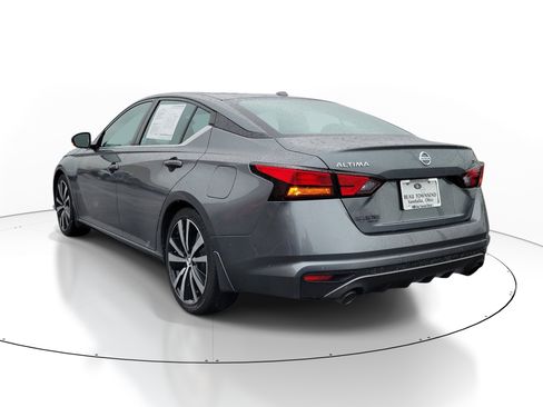 Certified 2020 Nissan Altima 2.5 SR w/ Premium Package FWD image 3