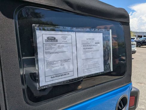 Used 2022 Jeep Wrangler Unlimited Sport AWD/4WD image 18
