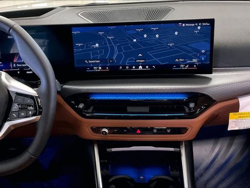 Certified 2025 BMW i4 eDrive40 w/ Premium Package image 6